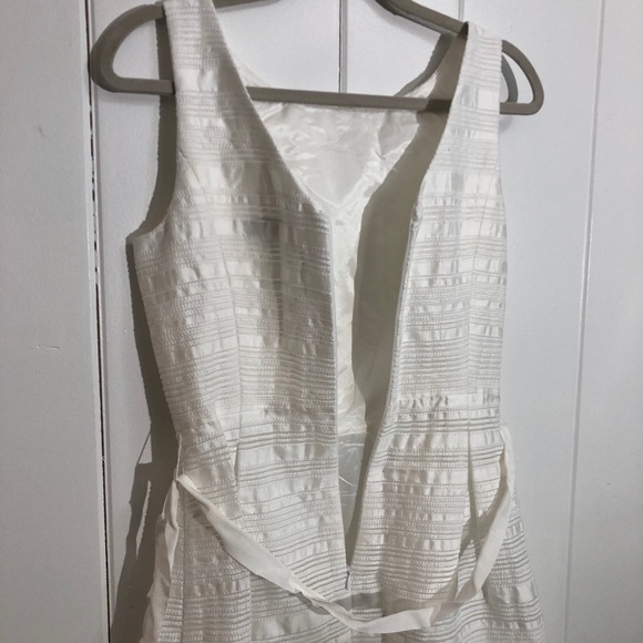 Trina Turk White Textured Dress - Picture 4 of 5